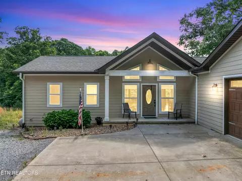475 Short Bark Rd, Madisonville, TN 37354