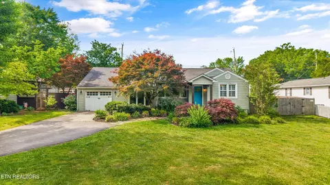 4028 Taliluna Ave, Knoxville, TN 37919