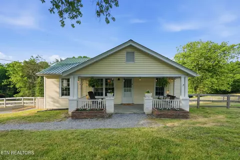1276 Indian Ridge Rd, Blaine, TN 37709