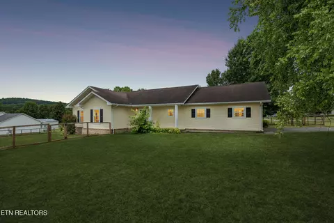 2804 Paran Pointe Dr, Cookeville, TN 38506