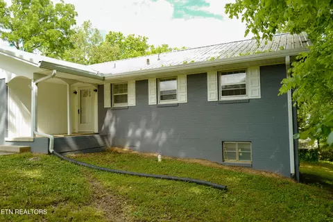 238 N Tulane Ave, Oak Ridge, TN 37830