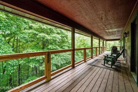 3856 Ravens Den Way, Sevierville, TN 37862