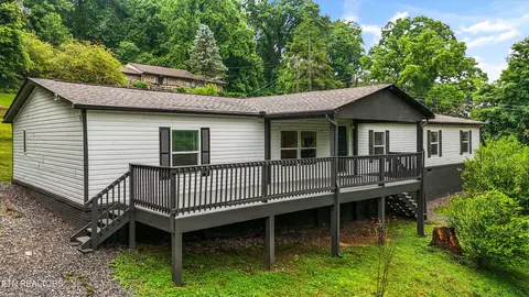2406 Dayton St, Knoxville, TN 37921