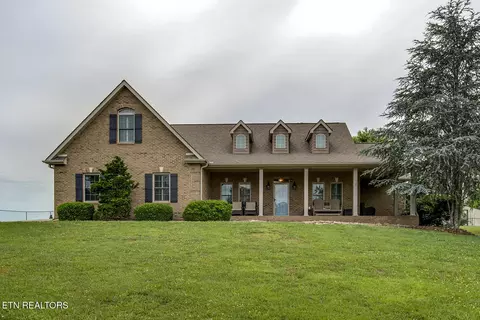 7221 Regency Rd, Knoxville, TN 37931