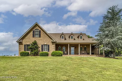 7221 Regency Rd, Knoxville, TN 37931