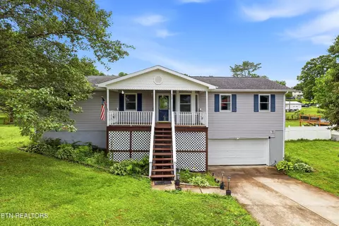 117 Bertha Ln, Jacksboro, TN 37757