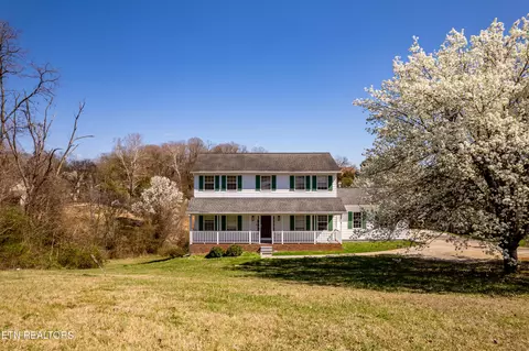 901 Harbour Shore Dr, Knoxville, TN 37934
