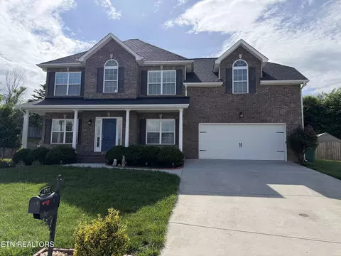 1737 Golden Nugget Ln, Knoxville, TN 37932