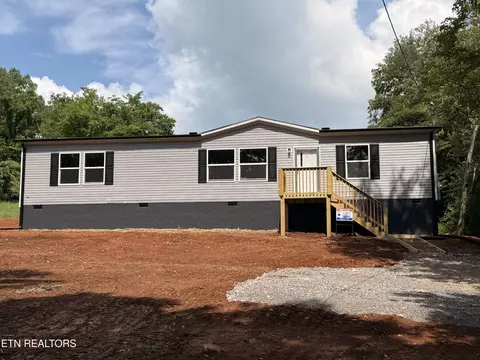 175 Mccormick Ln, Harriman, TN 37748