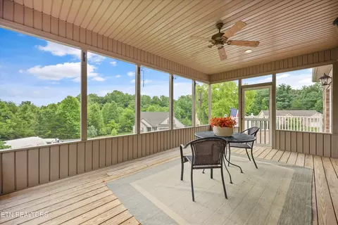 145 Nunyu Tr, Vonore, TN 37885