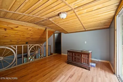 Entry Way - 578 Fox Branch Rd, Clairfield, TN 37715 photo 8 of 9