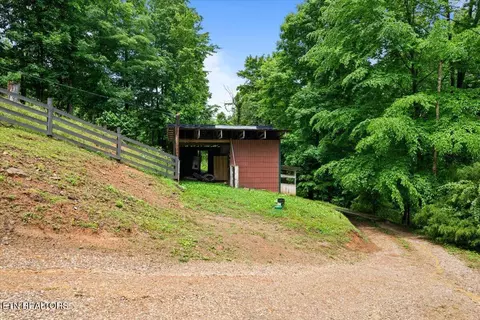 Exterior - 578 Fox Branch Rd, Clairfield, TN 37715 photo 7 of 10