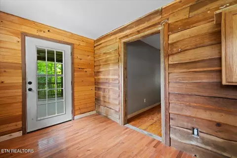 Entry Way - 578 Fox Branch Rd, Clairfield, TN 37715 photo 6 of 9