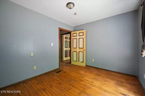 Bedroom - 578 Fox Branch Rd, Clairfield, TN 37715 photo 5 of 5