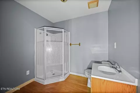 Bath - 578 Fox Branch Rd, Clairfield, TN 37715 photo 1 of 1