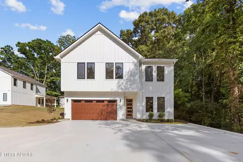 1413 Rudder Ln, Knoxville, TN 37919