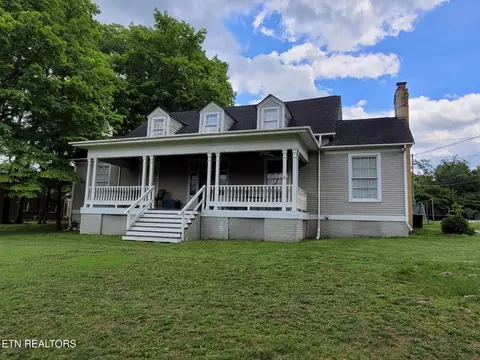 4602 Holston Dr, Knoxville, TN 37914
