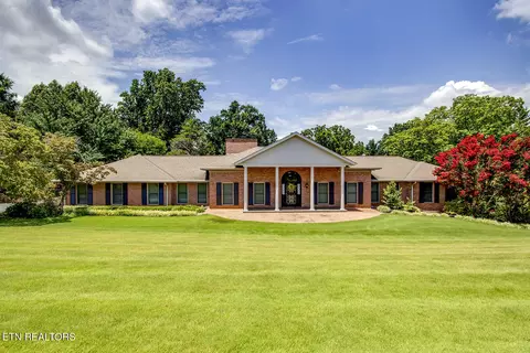 9525 Tunbridge Ln, Knoxville, TN 37922