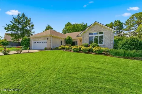 211 Chogi Ln, Loudon, TN 37774