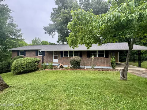 10801 Highcliff Dr, Knoxville, TN 37934