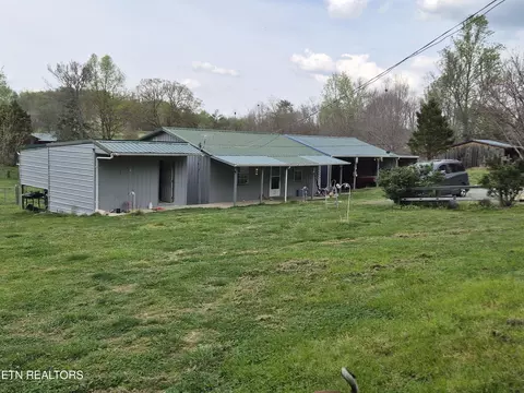 1117 Friendship Way, Maryville, TN 37803