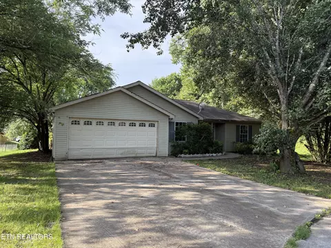 5900 David Johnson Rd, Knoxville, TN 37918