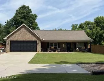 2817 Old Niles Ferry Rd, Maryville, TN 37803