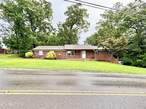 7512 Temple Acres Dr, Knoxville, TN 37938