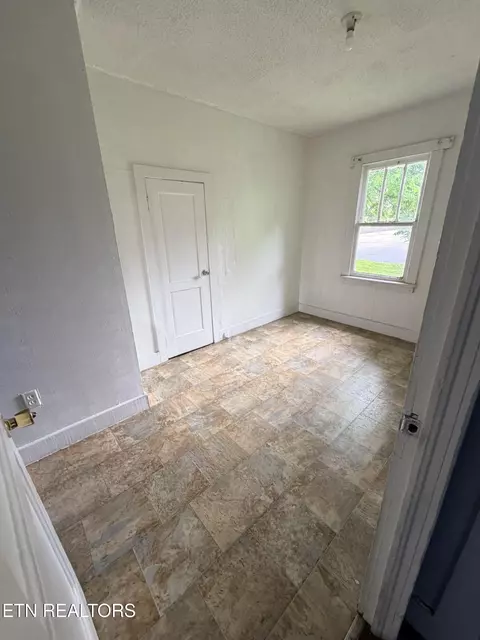 Other - 18700 Alberta St, Oneida, TN 37841 photo 5 of 12