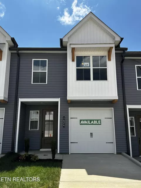 1624 Lateglow Way, Knoxville, TN 37931