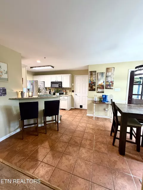 Kitchen - 7219 Emerald Heath Rd, Powell, TN 37849 photo 1 of 6