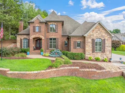 901 Broken Shaft Ln, Knoxville, TN 37922