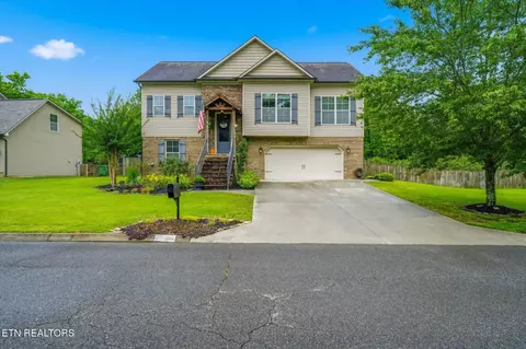 7133 Grizzly Creek Ln, Powell, TN 37849