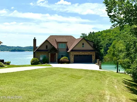 614 Watercrest Ln, Dandridge, TN 37725