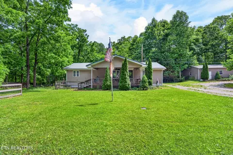548 Lantana Firetower Rd, Crossville, TN 38572