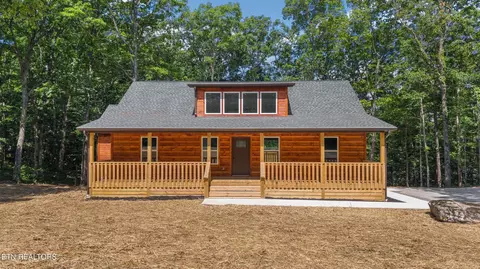 2377 Porch Rock Rd, Pikeville, TN 37367