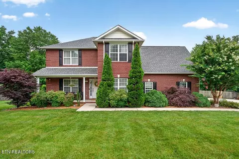 3440 Plantation Dr, Cookeville, TN 38506