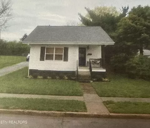 210 W Lincoln St, Alcoa, TN 37701