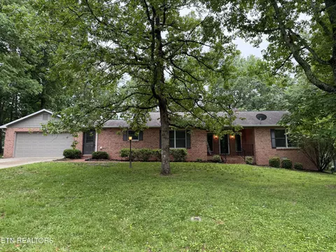 129 Lisa Ln, Crossville, TN 38558