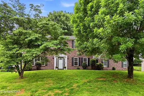 10916 Twin Harbour Dr, Knoxville, TN 37934