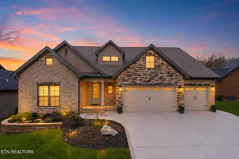 12166 Broady Glen Ln, Knoxville, TN 37932