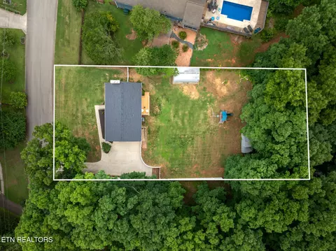 7112 Bonny Kate Dr, Knoxville, TN 37920