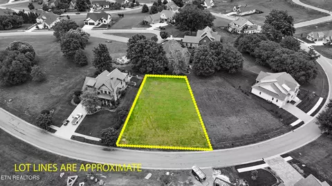2532 Persimmon, Loudon, TN 37774