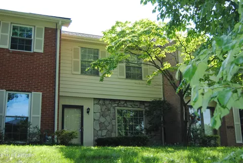7914 Gleason Dr #1038, Knoxville, TN 37919