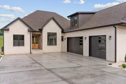 210 Big Oak Dr, Kingston, TN 37763