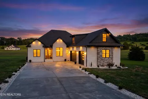 210 Big Oak Dr, Kingston, TN 37763