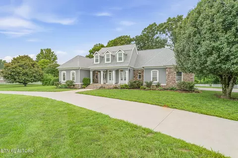 122 Highland Dr, Madisonville, TN 37354
