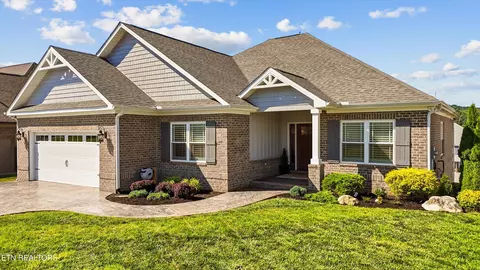 186 Cape Lookout Lgt, Loudon, TN 37774
