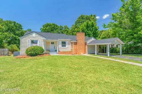 5716 Sanford Rd, Knoxville, TN 37912