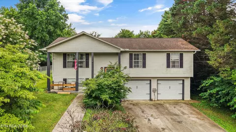 306 High Tower Rd, Maryville, TN 37804
